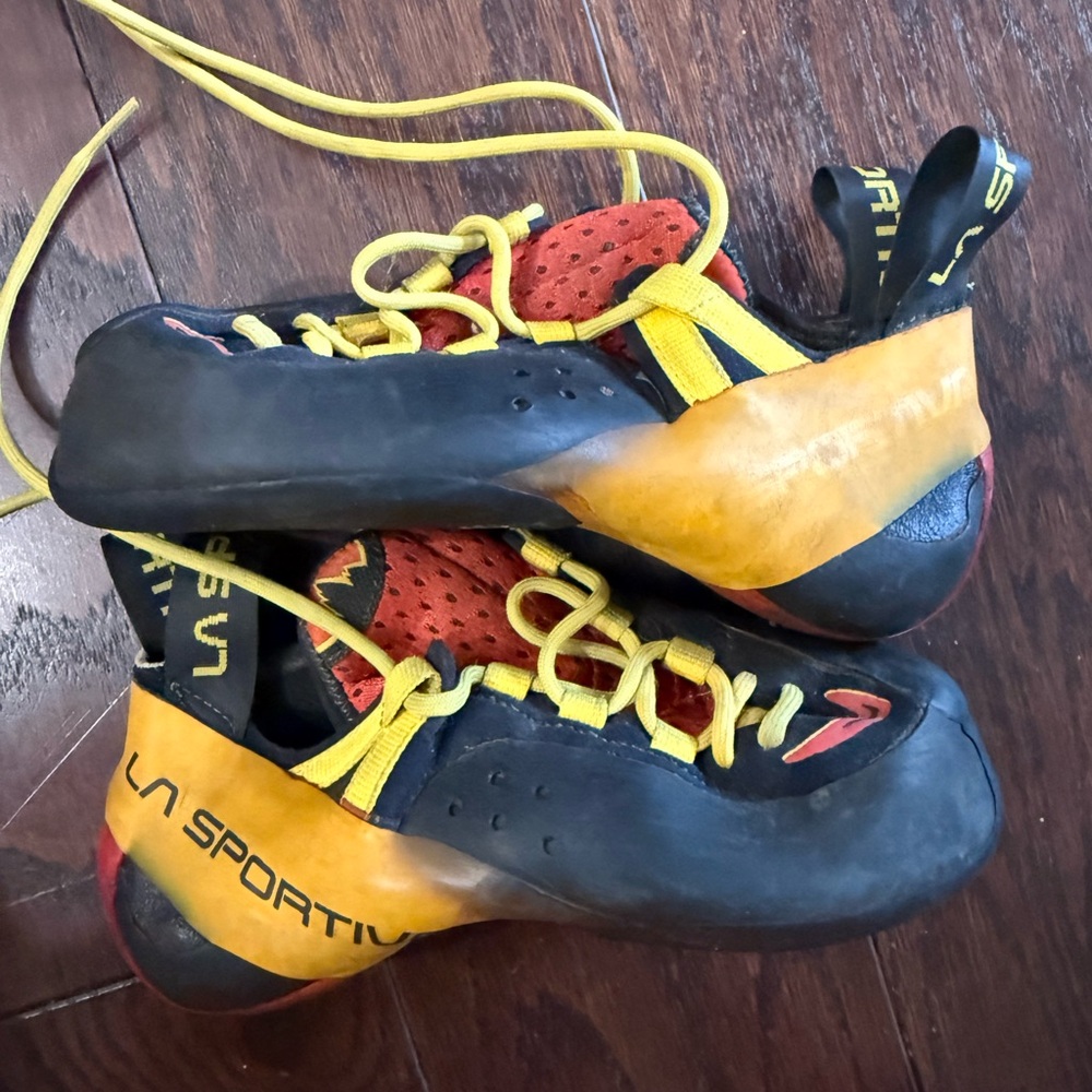 Women’s La Sportiva Genius, Climbing, Shoes - image 3